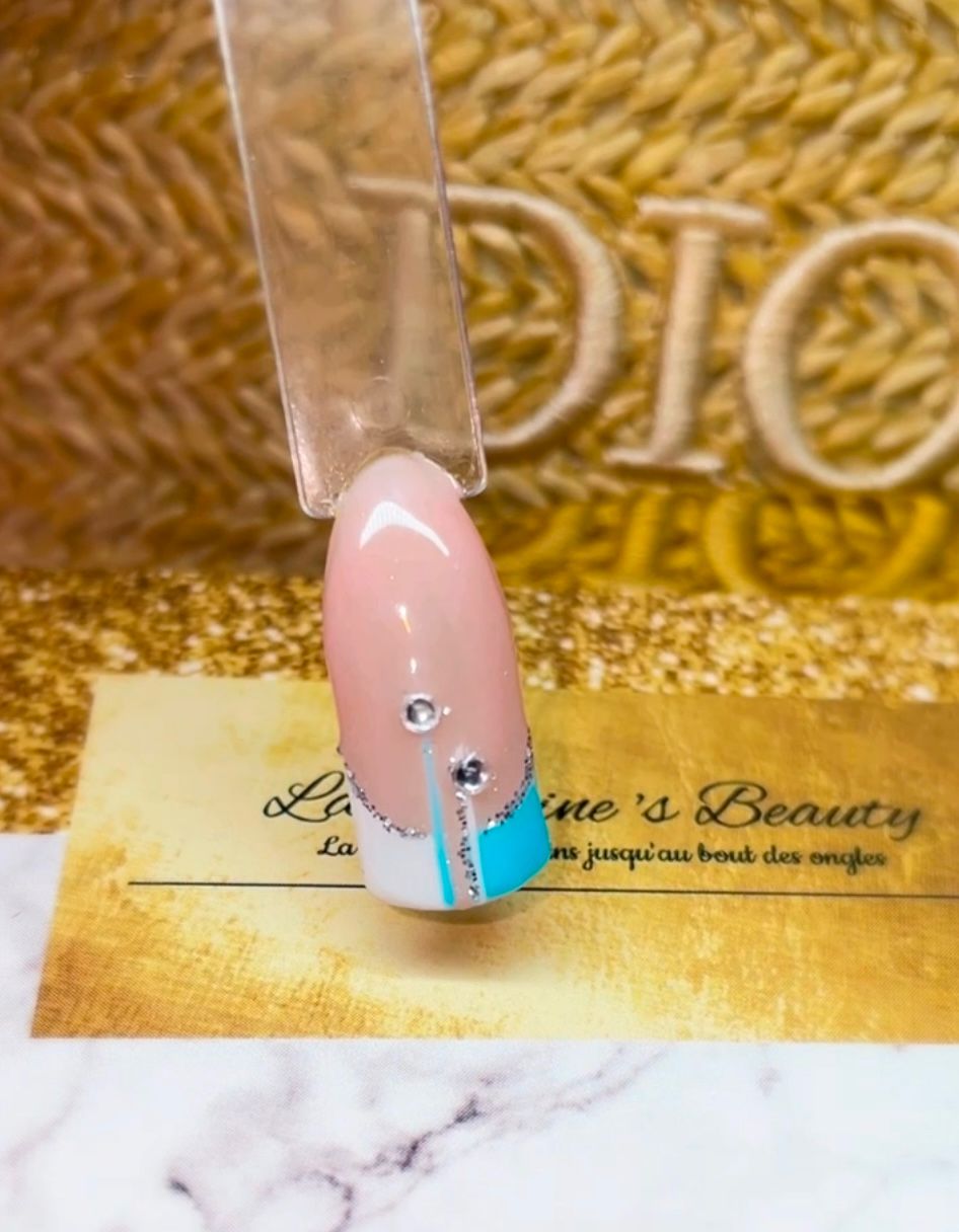 Ongles Courts - Strass